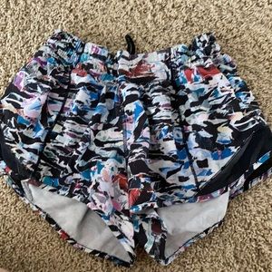 multi color lulu shorts